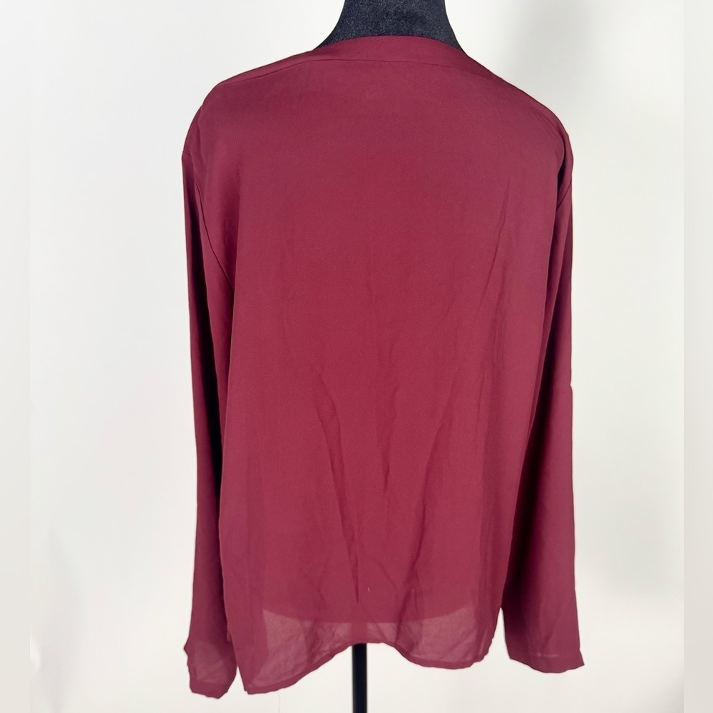 LOFT Blouse Size L - Picture 5 of 6